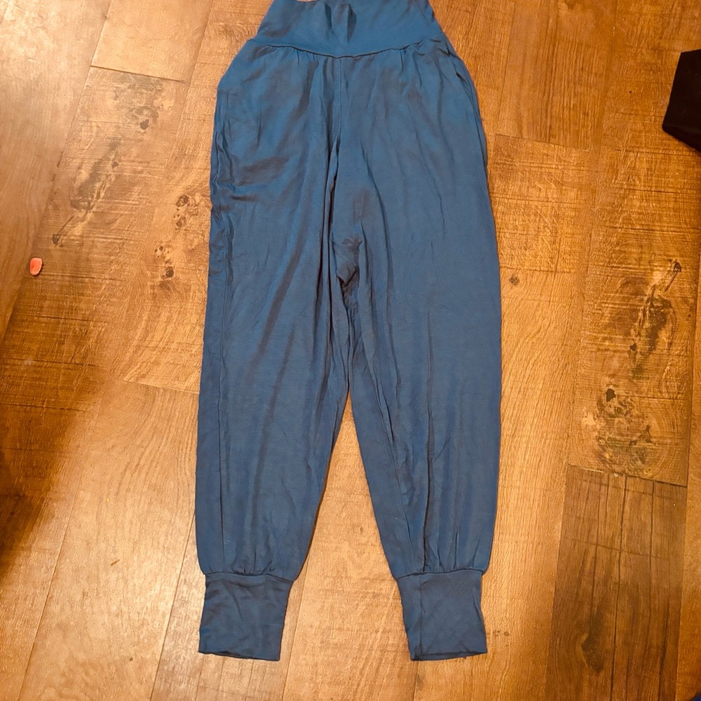 Adore Me Blue Cropped at the ankles with pockets lounge pants
